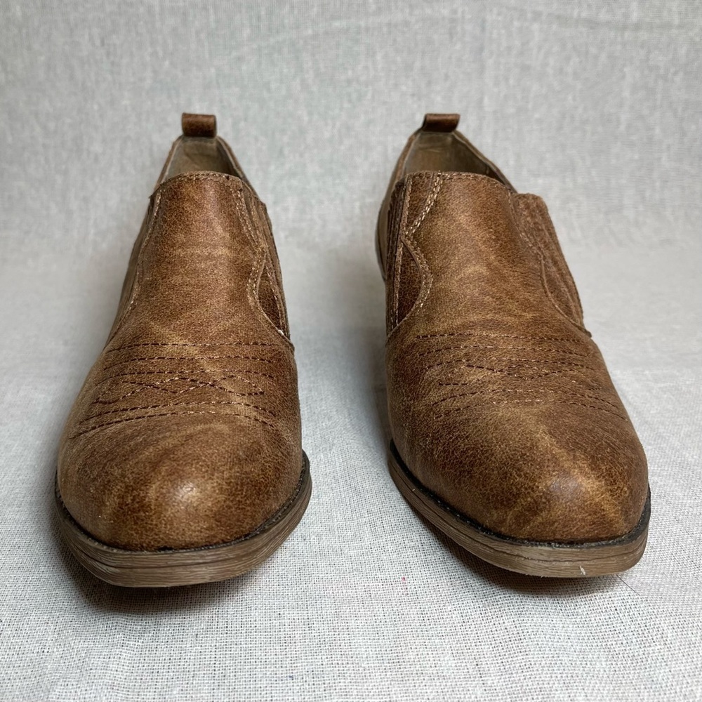 Sugar | Brown Western Style Studded Booties | Size 8 - Picture 3 of 9